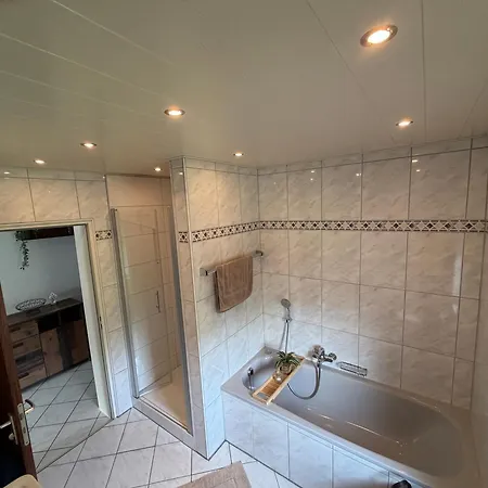 شقة 130m2 Mit Grossem Balkon Nahe Siegen Netphen