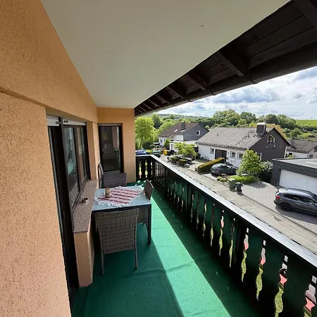 130m2 Mit Grossem Balkon Nahe Siegen
